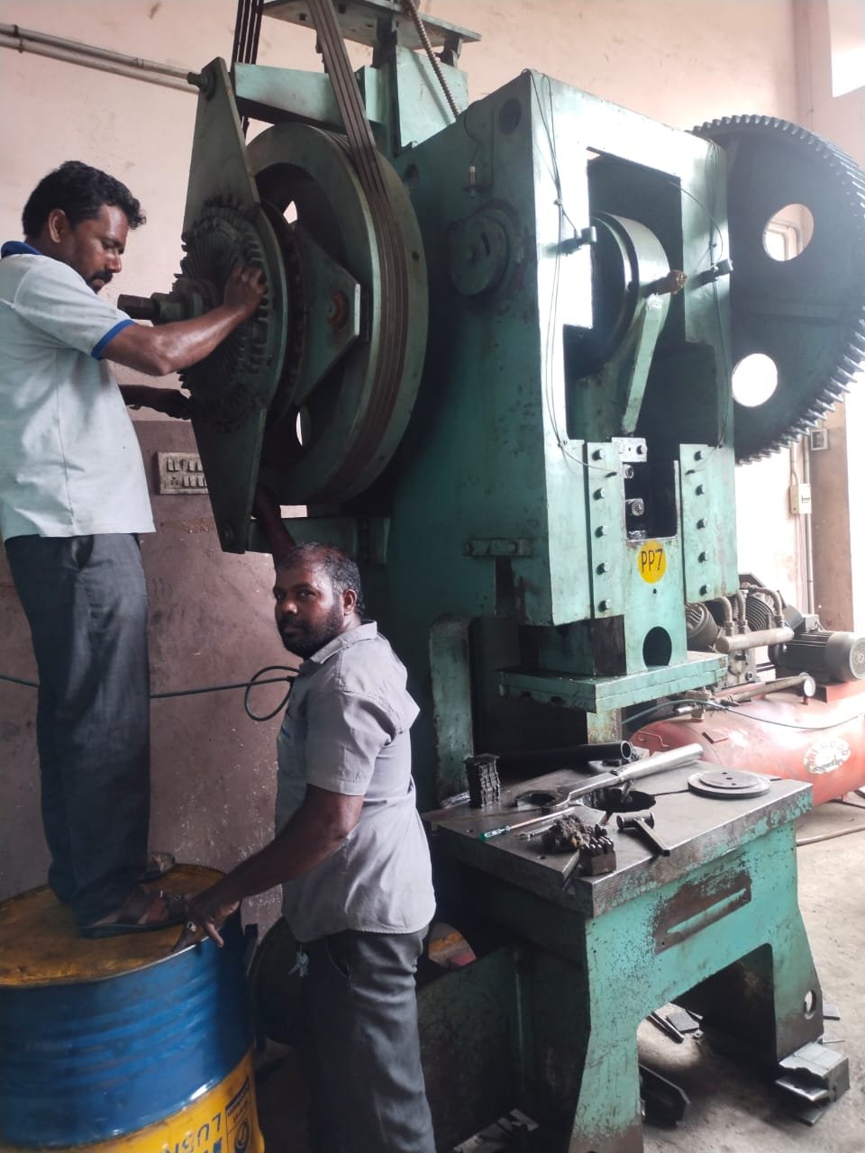 Hydraulic Press Service in Chennai,Mechanical Press Service in Chennai